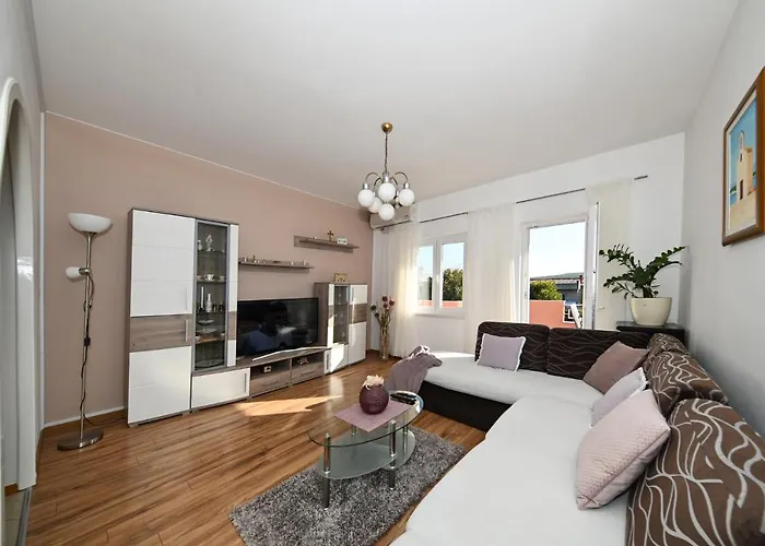 Apartman Irena *