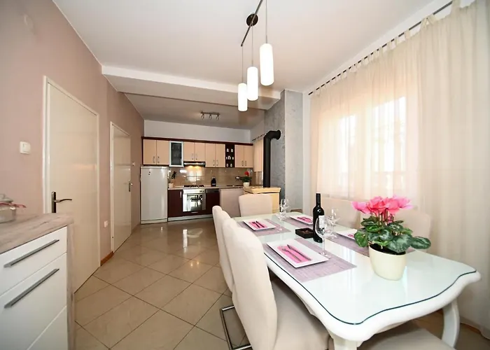 Appartement Irena Posedarje