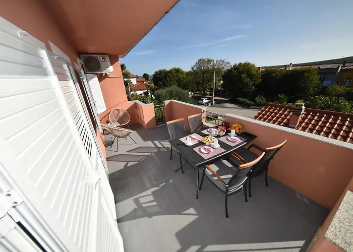 Irena Apartman Posedarje