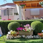 Appartement House Irena 1