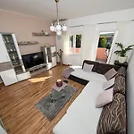 House Irena 1 Appartement Posedarje