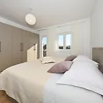 Appartement House Irena 1