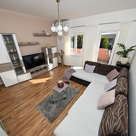 House Irena 1 Apartamento Posedarje