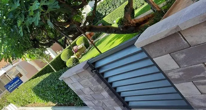 Apartamento Irena Posedarje